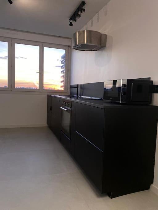 Suite « Body Love » - Jacuzzi Privatif Créteil Exterior foto